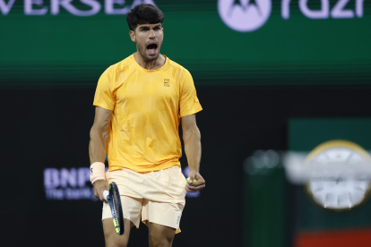 El español Carlos Alcaraz tras vencer a Rinderknech (# 28 ATP) por 6(6)-7, 6-3 y 6-2.