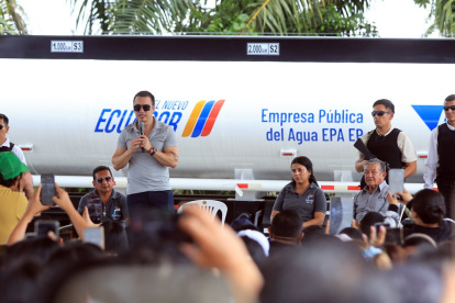 Daniel Noboa anunció que enviará un proyecto de ley a la Asamblea para ofrecer incentivo a las empresas que construyan casas en Ecuador.