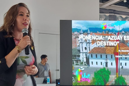 La viceprefecta de Azuay, Alexandra Quintanilla, fue sentenciada a prisión por conducir en estado de embriaguez.