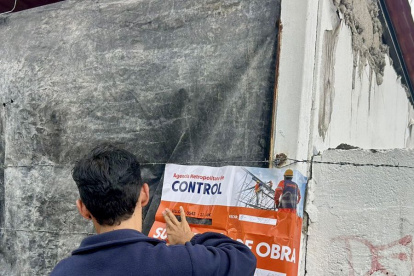 Imagen referencial. El implicado colocaba sellos de sanción y folletos que simulaban notificaciones de sanción.