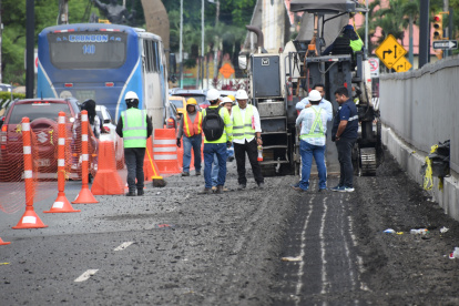 Intervención vial en la avenida Barcelona.