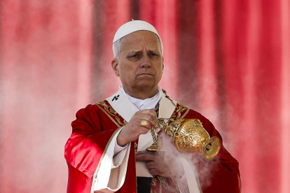VATICAN CITY (Vatican City State (Holy See)), 29/03/2026.- Pope Leo XIV celebrates the Holy Mass of Palm Sunday in Saint Peter's Square, Vatican City, 29 March 2026. (Papa) EFE/EPA/ANGELO CARCONI
