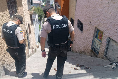 El gobernador del Azuay, Xavier Bermúdez solicitará la asignación de más personal para la Policía Nacional.