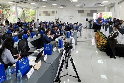 Proceso. Al término del debate, Mishel Mancheno dispuso que el proyecto se envíe a la Comisión de Justicia para seguir su trámite.