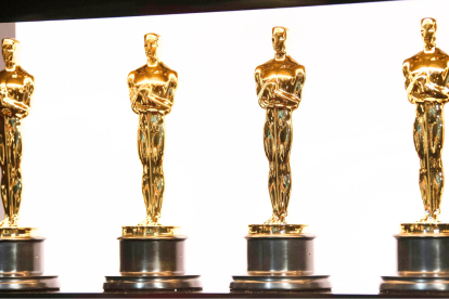 El trofeo de los Premios Óscar 2026.