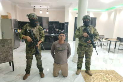 Alias La Perris, presunto cabecilla de Los Tiguerones, murió dentro de la Penitenciaría del Litoral días después de su detención.