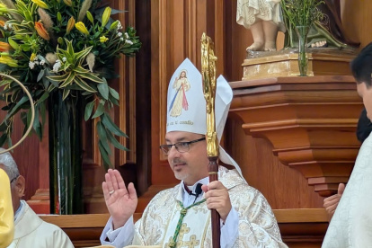 Monseñor Krzysztof Kudławiec, obispo de la diócesis de Daule presidirá la procesión