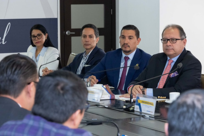 Judicatura.  De derecha a izquierda: Vocales Fabián Fabara, Damián Larco, Alfredo Cuadros y Magaly Ruiz.