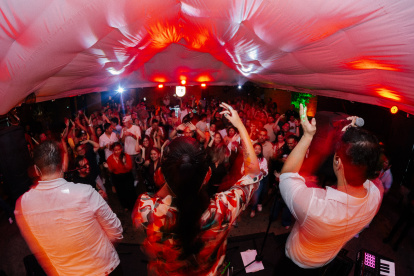 se ha convertido en un punto de encuentro para quienes buscan algo más que una cerveza.