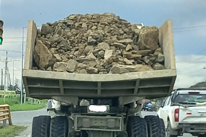 Una denuncia ciudadana reciente provocó más reclamos en La Aurora