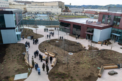 Fotografía que muestra el nuevo Centro de Aprendizaje de San Quintín en San Quentin (EE.UU.).