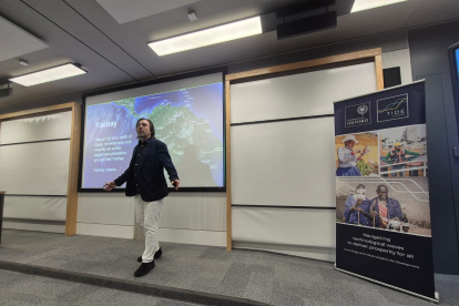 Exposición del filósofo César Hidalgo, donde menciona como un caso de advertencia a la Universidad Yachay, emblema de la época del correismo.