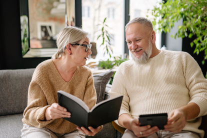 Alejandra Calasanz presenta Cómo tener un matrimonio feliz, un libro basado en su experiencia personal que plantea que las crisis de pareja pueden convertirse en oportunidades