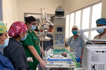 El Hospital Guasmo Sur anuncia nuevas vacantes médicas y administrativas.