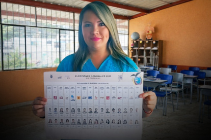 Schettini asegura que, pese a cumplir sanción, persisten obstáculos para retomar su curul en la Asamblea.