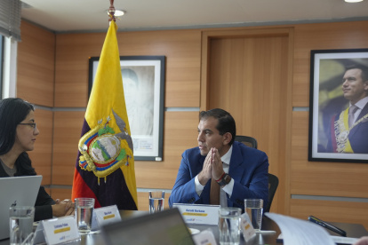 Harold Burbano, ministro del Trabajo, debe rendir versión sobre el impedimento laboral de Álvaro Rosero levantado en 24 horas.