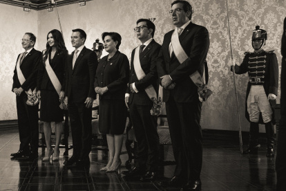 El mismo Gobierno de Daniel Noboa publicó una foto gris de la condecoración a Kristi Noem, una funcionaria que fue cuestionada y despedida del ICE por Donald Trump.