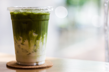 Oguineko ofrece matcha traído directamente desde Japón y fusionado con frutas ecuatorianas.