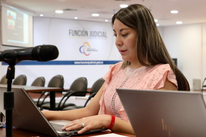 Ana Hidalgo es la fiscal que investiga el caso de la muerte del excandidato presidencial, Fernando Villavicencio.