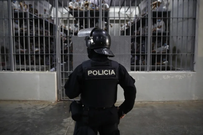 El Salvador ratificó una reforma constitucional que amplía la aplicación de la prisión perpetua.