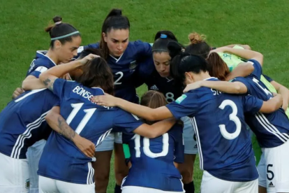 La Selección Argentina Femenina en concentración previa al pitazo inicial