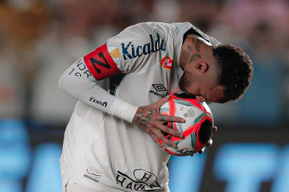 Neymar es la figura de Santos en el Campeonato Paulista