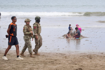 La presencia de las FF.AA. y la Policía en zonas turísticas fue uno de los factores que aportó a la sensación de tranquilidad entre visitantes.