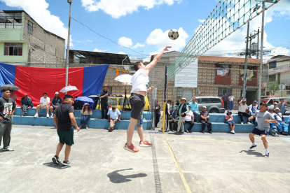 Como parte de los homenajes se llevó a cabo la primera edición de la Copa Jorge Arturo Carrera, que se realizará cada año para recordar al pionero del ecuavóley.