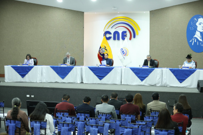 El CNE decidió notificar a la Corte Constitucional la propuest corregida sobre la enmienda sobre el CPCCS.