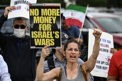 Protestas en Houston, Estados Unidos, contra la guerra en Medio Oriente.