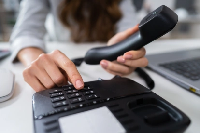 La normativa ecuatoriana protege a los usuarios frente a llamadas sin permiso.