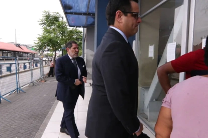 La audiencia por la disputa del 40 % accionario de GRANASA fue suspendida este 8 de abril de 2026, luego de que el juez Carlos Cristóbal López Vulgarín presentara problemas de salud.