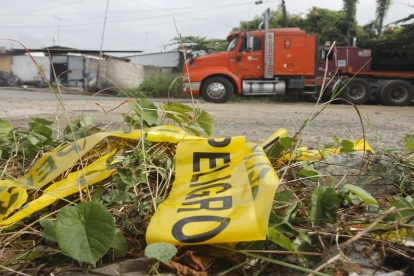 El accidente ocurrió en una zona de descanso para transportistas cerca de la urbanización Los Geranios, en el norte de Guayaquil.