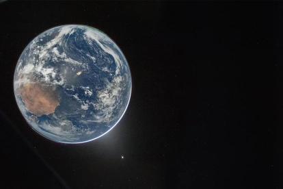 Ver la Tierra desde el espacio, como lo hizo Víctor Glover, de la misión Artemis II, nos hace ver su fragilidad y la necesidad de cuidarla con una humanidad unida.