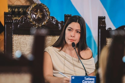 La alcaldesa subrogante ue notificada del inicio del proceso legal para la remoción tras denuncia ciudadana.