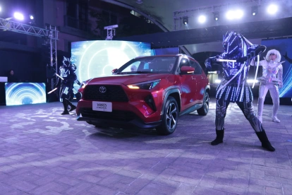 Toyocosta presento en el teatro Sánchez Aguilar el nuevo Yaris Cross.