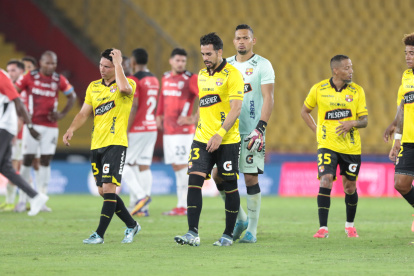 Barcelona SC fue sorprendido por Leones FC para el empate 1-1 en el estadio Monumental. Luego revirtió el Ídolo.