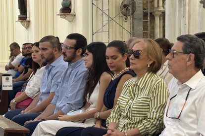 Hoy se celebró una misa por el cumpleaños del alcalde Aquiles Álvarez.