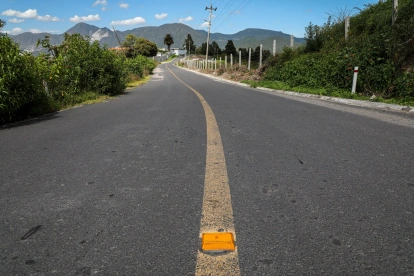 Quito refuerza obras rurales con más presupuesto, pero advierte que reformas al COOTAD podrían limitar la inversión directa parroquial.