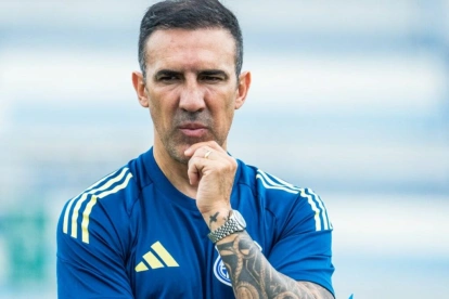 Vicente Sánchez, entrenador del Emelec.