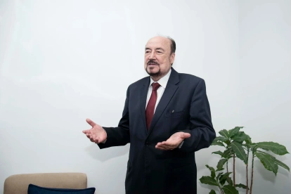 Gustavo Larrea es el máximo líder del movimiento político que fue renombrado como Futuro.