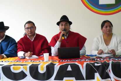 Conaie advierte que el alza de combustibles en Ecuador ya impacta en transporte, alimentos y economía familiar.