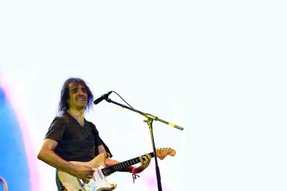 Felipe Staiti, guitarrista de Enanitos Verdes, durante un show en Guayaquil en el 2017.