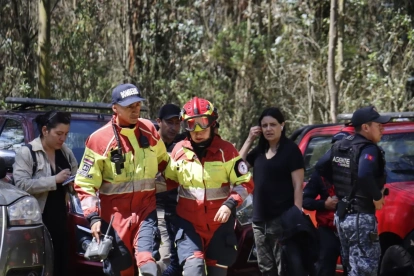 El Cuerpo de Bomberos Quito participó de la búsqueda de Gregory Krupa en el Parque Metropolitano.