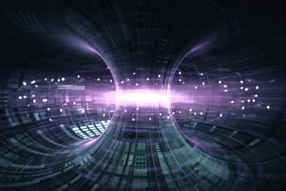 La física cuántica permitió el desarrollo del láser, base de múltiples tecnologías actuales.