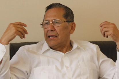 Luis Almeida fue asambleísta por Guayas y concejal de Guayaquil. Abogado especializado en Derecho Constitucional, doctor en Jurisprudencia y magíster en Comunicación y Desarrollo. Integró el Congreso Nacional entre 1994 y 2007, y posteriormente la Asamblea Nacional entre 2013 y 2023