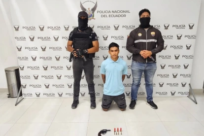 Policía detiene en Muisne a presunto sicario de Los Tiguerones durante operativo