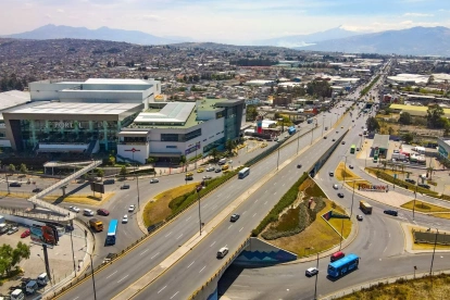 Imagen referencial. En Carapungo, inspectores de la Arcsa revisaron varias panaderías.