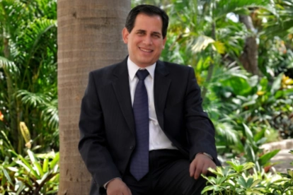 Juan Carlos Blum es ingeniero mecánico formado en la Escuela Superior Politécnica del Litoral. (imagen mejorada con IA)