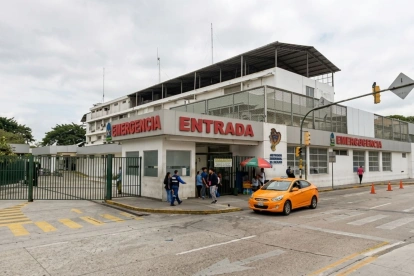 El hospital Teodoro Maldonado Carbo, del Instituto Ecuatoriano de Seguridad Social (IESS), se ubica en el sur de Guayaquil.